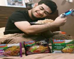 He endorses various brands like Kejar Kabar Grabd Food, Indomie through his Instagram and YouTube.